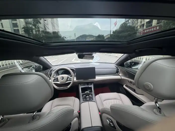 BYD Han DM 2025 Model Smart Driving Edition DM-i 125KM Pilot Edition – фото 7