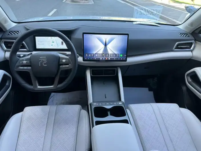 Yuan UP 2025 Model Smart Driving Edition 401KM Vitality Edition – фото 7