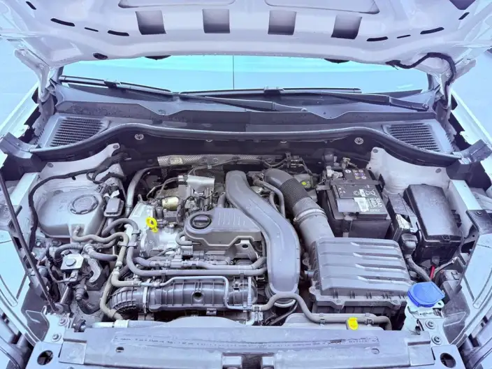 Volkswagen Tharu 2024 Model 300TSI 2WD Moonlight Edition – фото 8