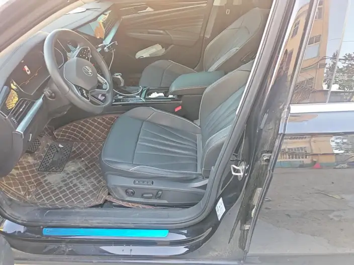 Volkswagen Passat 2024 Model 380TSI Elite Edition – фото 10