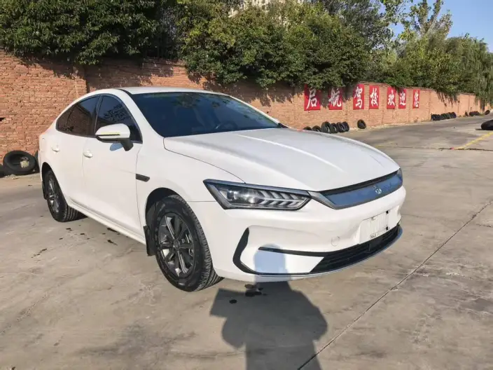 Qin Plus EV 2021 Model 400KM Travel Edition – фото 3