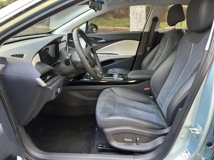 Buick Velite 6 PHEV 2022 Model Connected Smart Model – фото 8