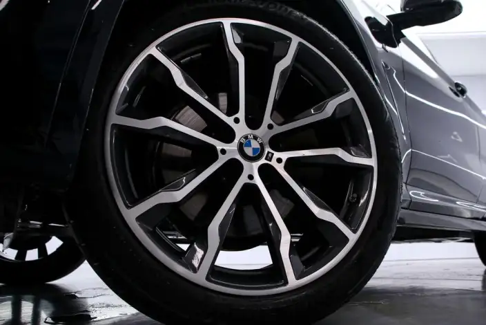 BMW X3 2022 Model Facelift II xDrive30i Leading Model M Night Set – фото 6