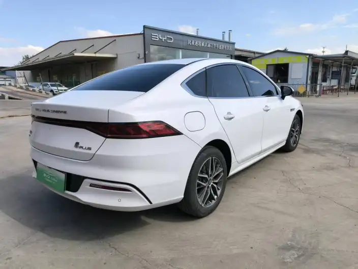 BYD Qin PLUS DM 2021 Model DM-i 55KM Flagship Model – фото 6