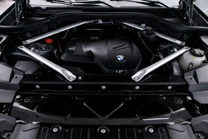 BMW X5 2023 Model xDrive30Li Exclusive Model M Sports Set – фото 5