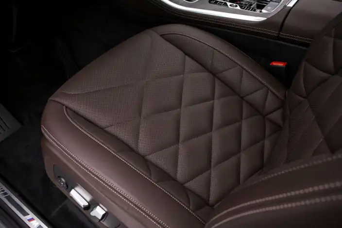 BMW X5 2023 Model xDrive30Li Exclusive Model M Sports Set – фото 8