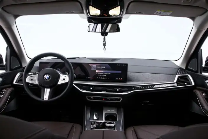 BMW X5 2023 Model xDrive30Li Exclusive Model M Sports Set – фото 10