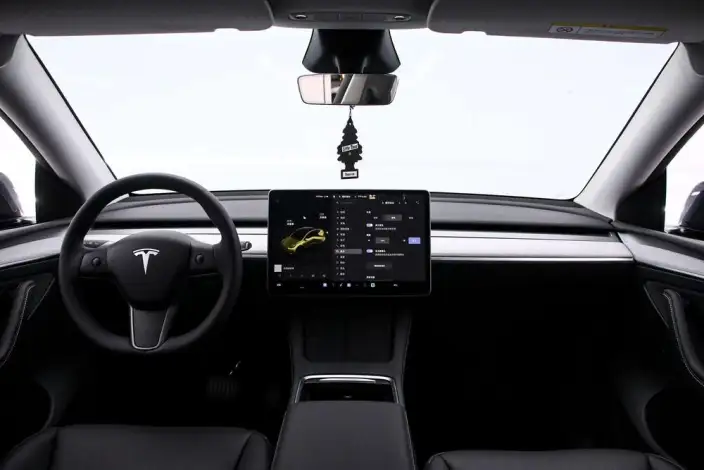 Model Y 2024 Model Rear-wheel drive version – фото 9