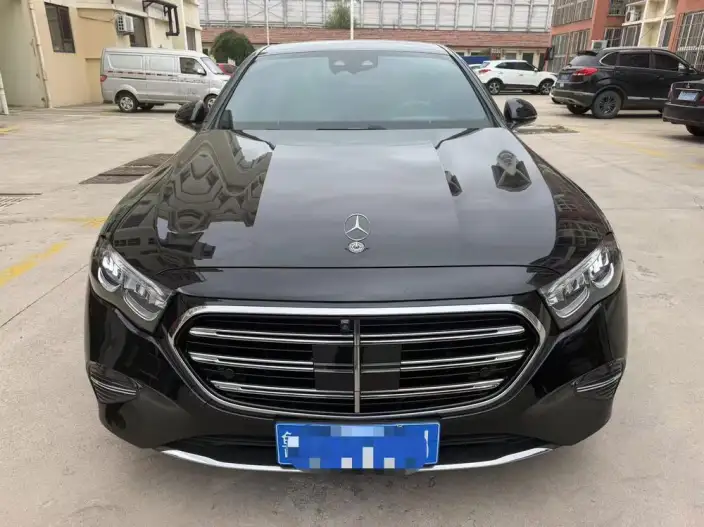 Mercedes-Benz E-Class 2025 Model E 300 L Luxury Model sedan – фото 2