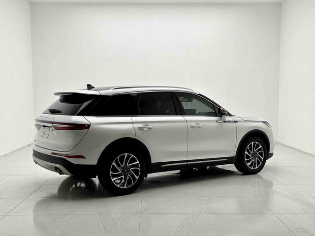 Lincoln Corsair 2022 2.0T 2WD Premium Edition – фото 4