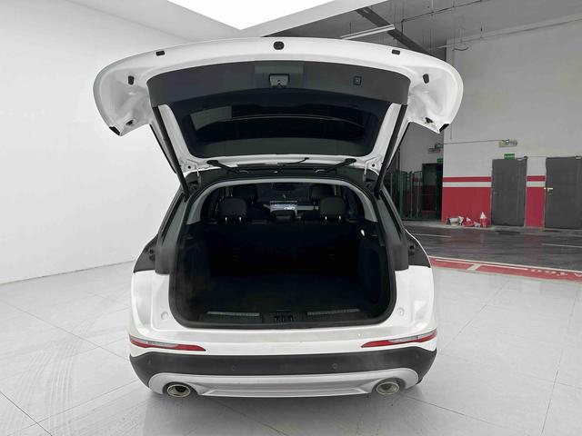 Lincoln Corsair 2022 2.0T 2WD Premium Edition – фото 8