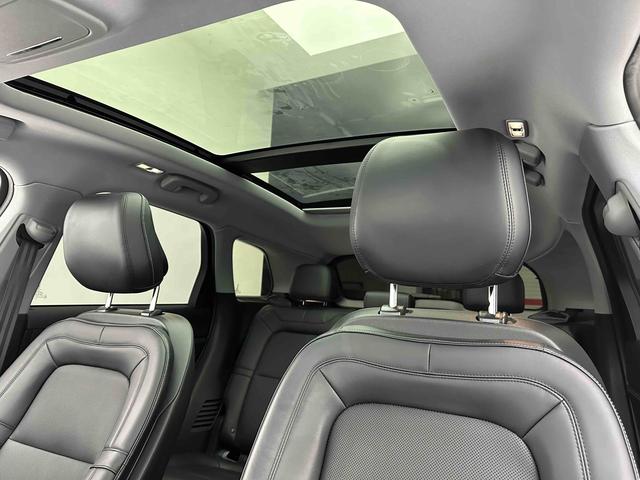 Lincoln Corsair 2022 2.0T 2WD Premium Edition – фото 11