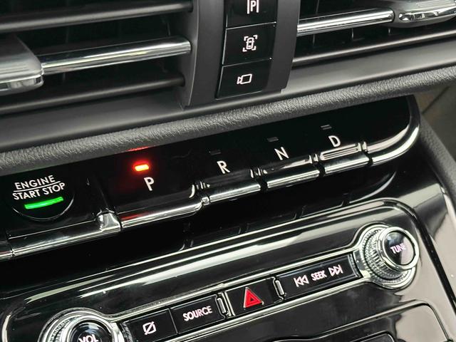 Lincoln Corsair 2022 2.0T 2WD Premium Edition – фото 16
