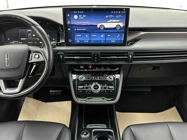 Lincoln Corsair 2022 2.0T 2WD Premium Edition – фото 17