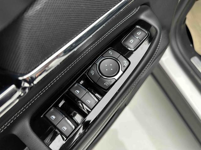 Lincoln Corsair 2022 2.0T 2WD Premium Edition – фото 19