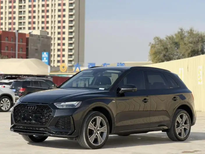 Audi Q5L 2022 Model Facelift 45T Luxury Dynamic Model – фото 1