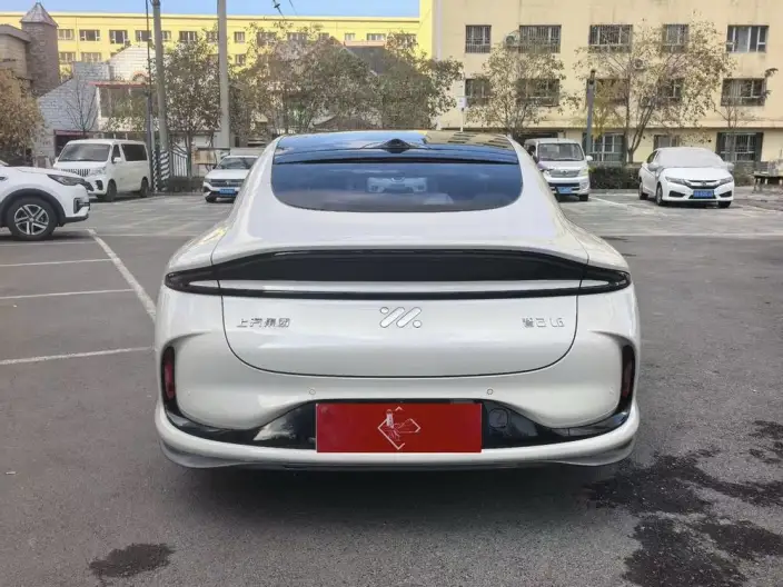 IM L6 2024 Model Max Standard Edition 75kWh – фото 5