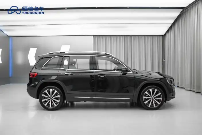 Mercedes-Benz GLB 2024 Model Facelift GLB 220 Fashion Model – фото 7