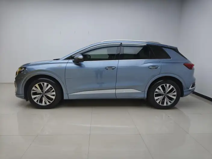 Audi Q4 e-tron 2022 Model 40 e-tron Chuangxing Edition – фото 4