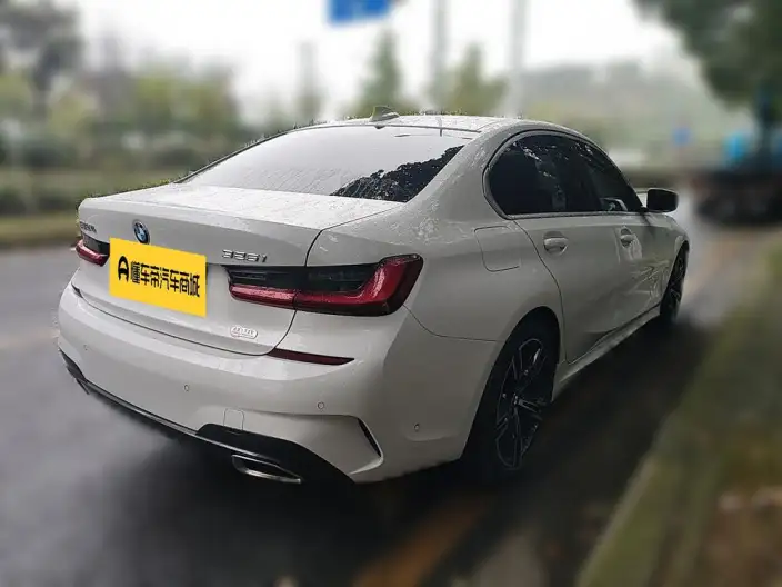 BMW 3 Series 2022 Model 325i M Sports Set – фото 2