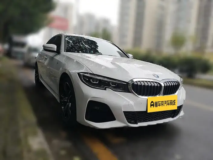 BMW 3 Series 2022 Model 325i M Sports Set – фото 3