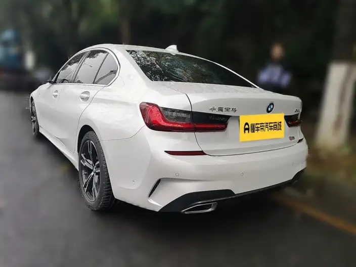 BMW 3 Series 2022 Model 325i M Sports Set – фото 4