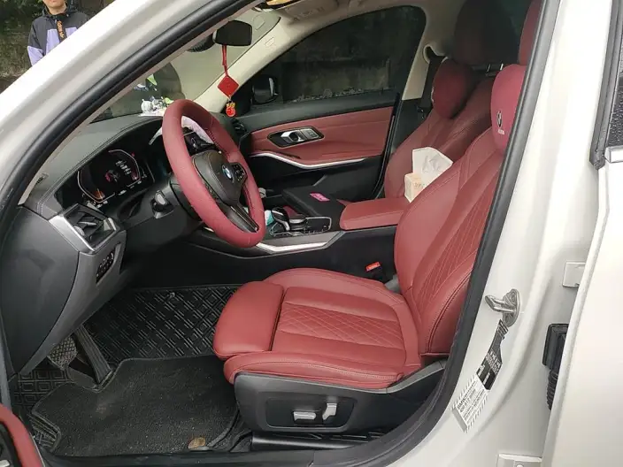 BMW 3 Series 2022 Model 325i M Sports Set – фото 10