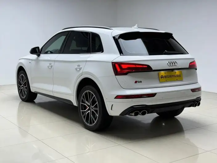 Audi Q5L 2024 Model 45TFSI Luxury Dynamic Model – фото 5