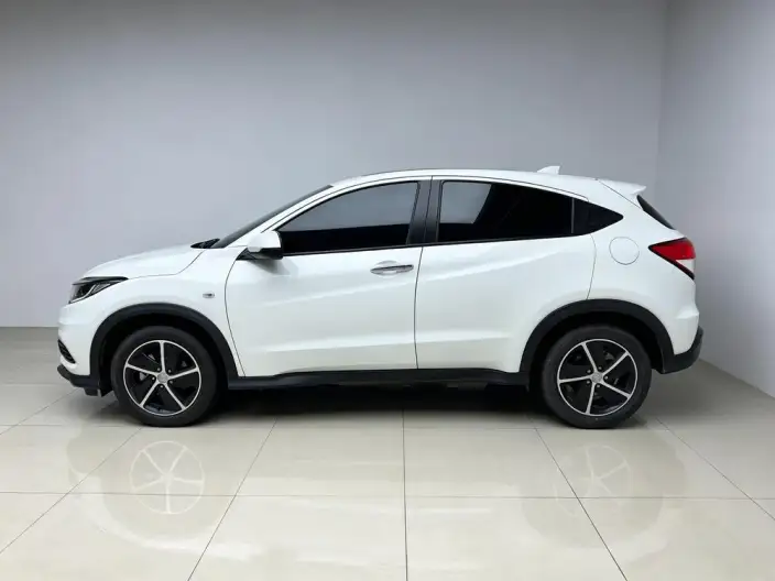 Honda Vezel 2020 Model 1.5L CVT Pioneer Edition – фото 4