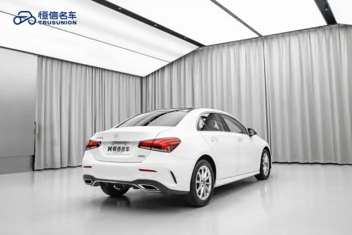 Mercedes-Benz A-class 2022 Model Facelift A 200 L Sports sedan Dynamic Edition – фото 6