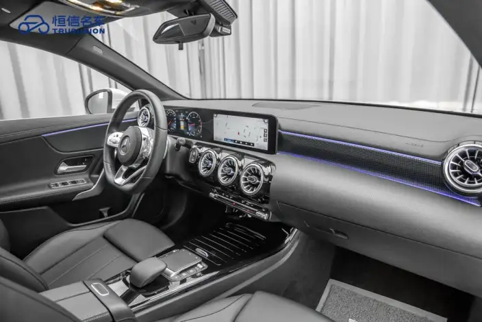 Mercedes-Benz A-class 2022 Model Facelift A 200 L Sports sedan Dynamic Edition – фото 10