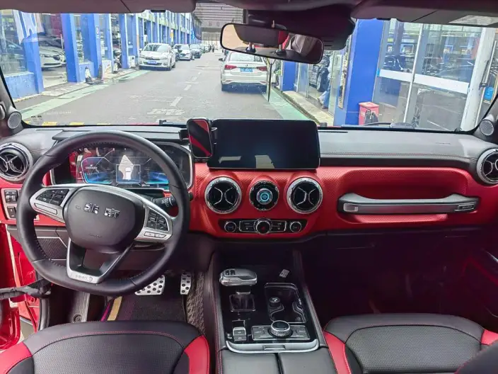 BAIC BJ40 2023 Model 2.0T Automatic 4WD City Hunter Edition Supreme Model – фото 8