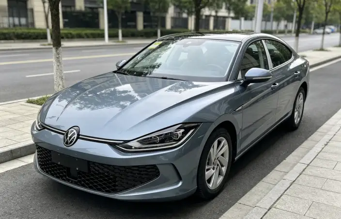 Volkswagen Lamando 2022 Model Volkswagen Lamando L 280TSI DSG Cool spicy version – фото 1