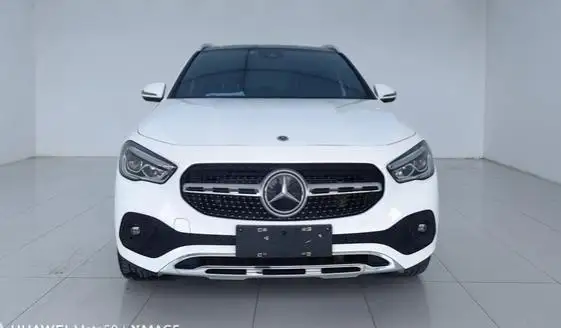Mercedes-Benz GLA 2023 Model GLA 220 – фото 2