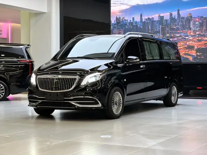 Viano 2021 Model 2.0T Elite Edition 7 seat – фото 1
