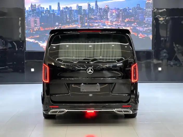 Viano 2021 Model 2.0T Elite Edition 7 seat – фото 5