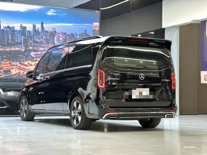 Viano 2023 Model 2.0T Business Edition 7 seat – фото 4