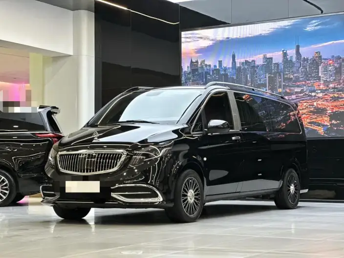 Viano 2021 Model 2.0T Elite Edition 7 seat – фото 1