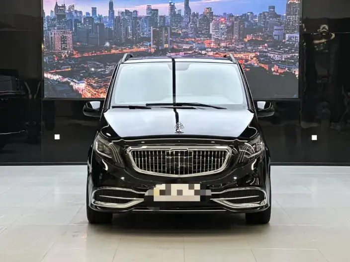 Viano 2021 Model 2.0T Elite Edition 7 seat – фото 2