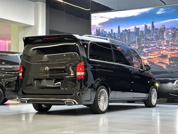 Viano 2024 Model 2.0T Elite Edition 7 seat – фото 6