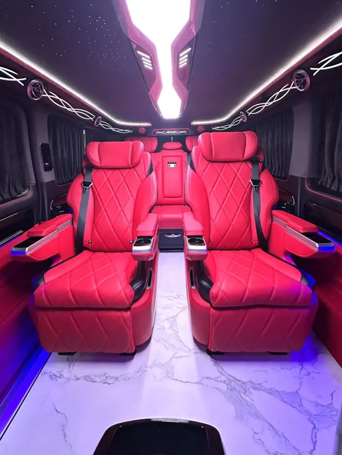 Viano 2024 Model 2.0T Elite Edition 7 seat – фото 9