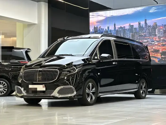 Viano 2024 Model 2.0T Elite Edition 7 seat – фото 1