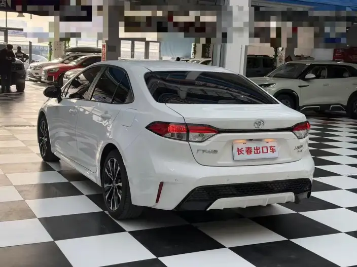 Toyota Levin 2022 Model 185T CVT Sports Edition – фото 4