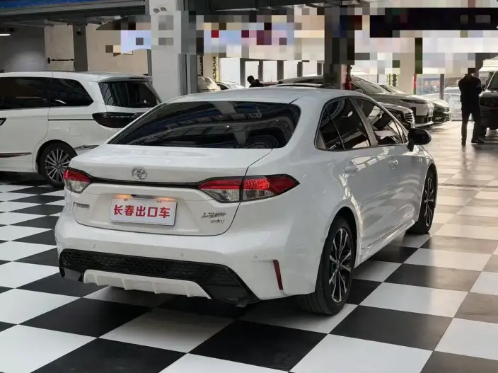 Toyota Levin 2022 Model 185T CVT Sports Edition – фото 6