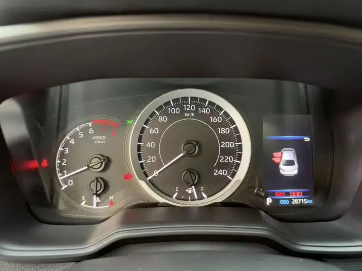 Toyota Levin 2022 Model 185T CVT Sports Edition – фото 8