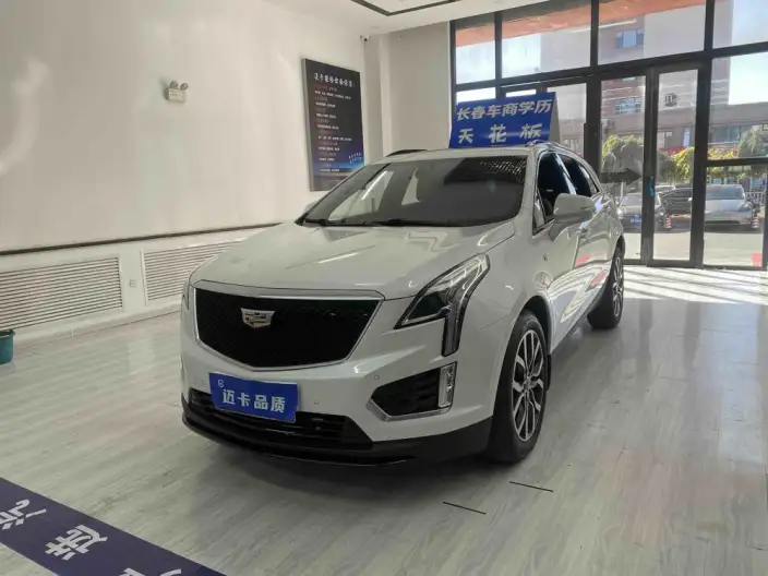 Cadillac XT5 2023 Model 2.0T 2WD Fashion Model – фото 1