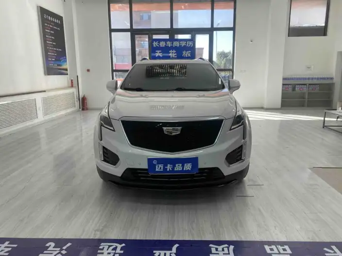 Cadillac XT5 2023 Model 2.0T 2WD Fashion Model – фото 2
