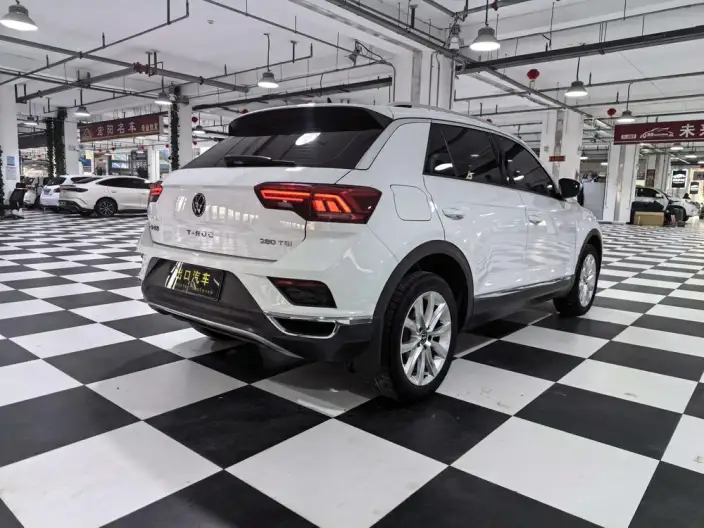 Volkswagen T-Roc 2022 Model 280TSI DSG 2WD Elite PLUS – фото 6