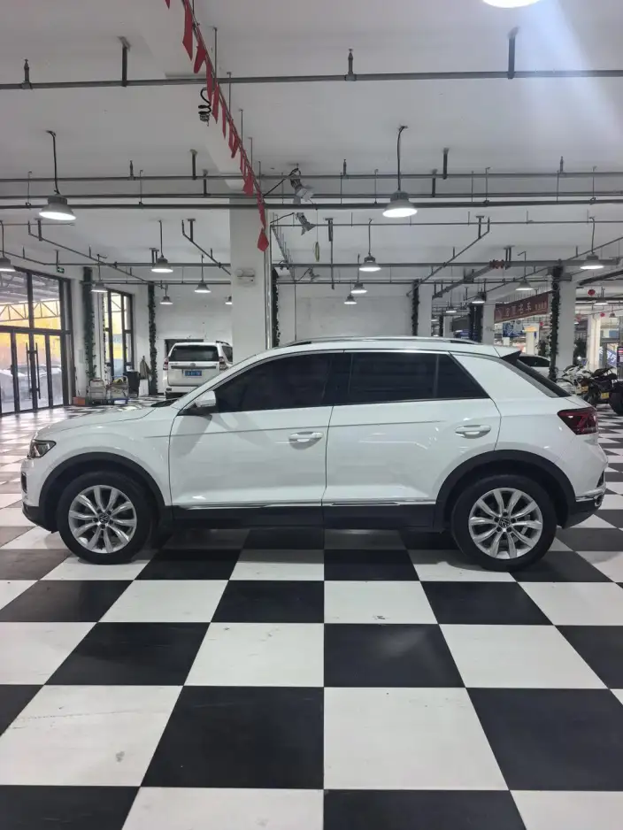 Volkswagen T-Roc 2022 Model 280TSI DSG 2WD Elite PLUS – фото 4