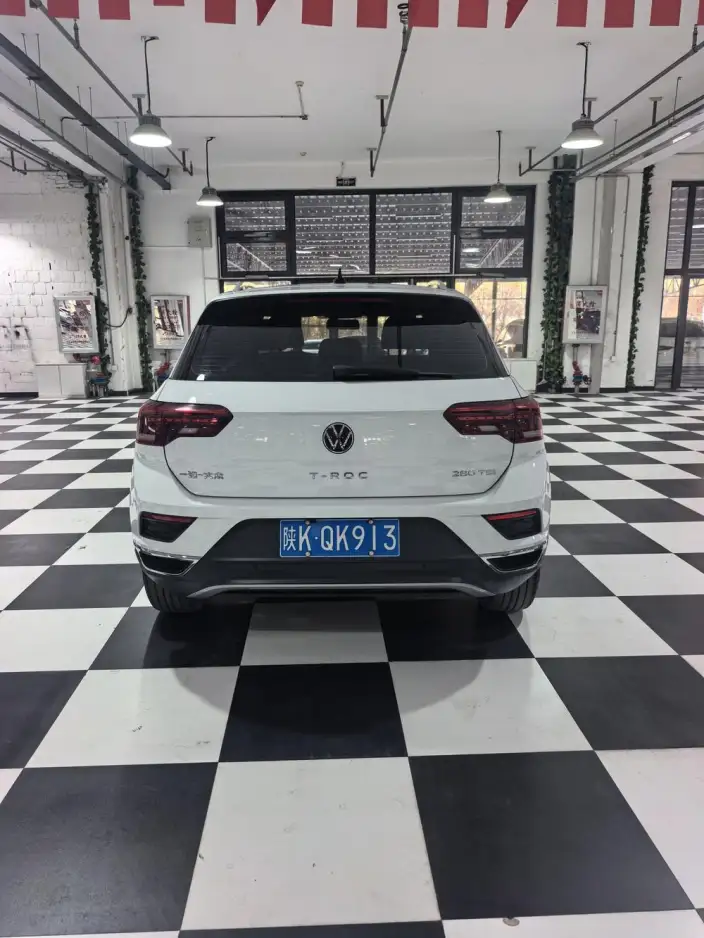 Volkswagen T-Roc 2022 Model 280TSI DSG 2WD Elite PLUS – фото 6